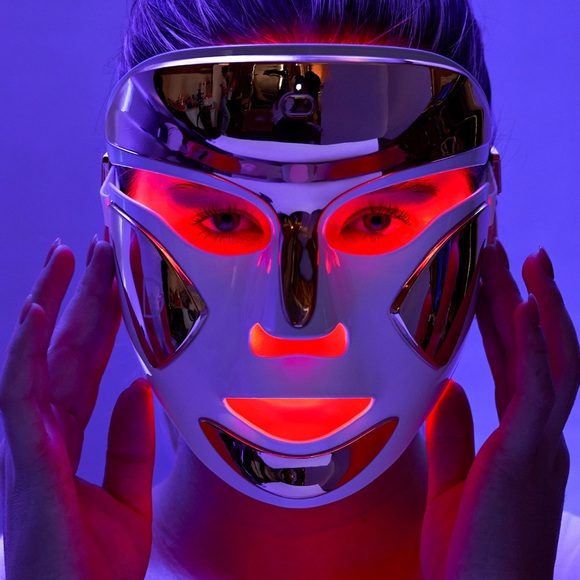 NWT Dr. Dennis Gross SpectraLite FaceWare Pro LED Mask - Picture 3 of 5